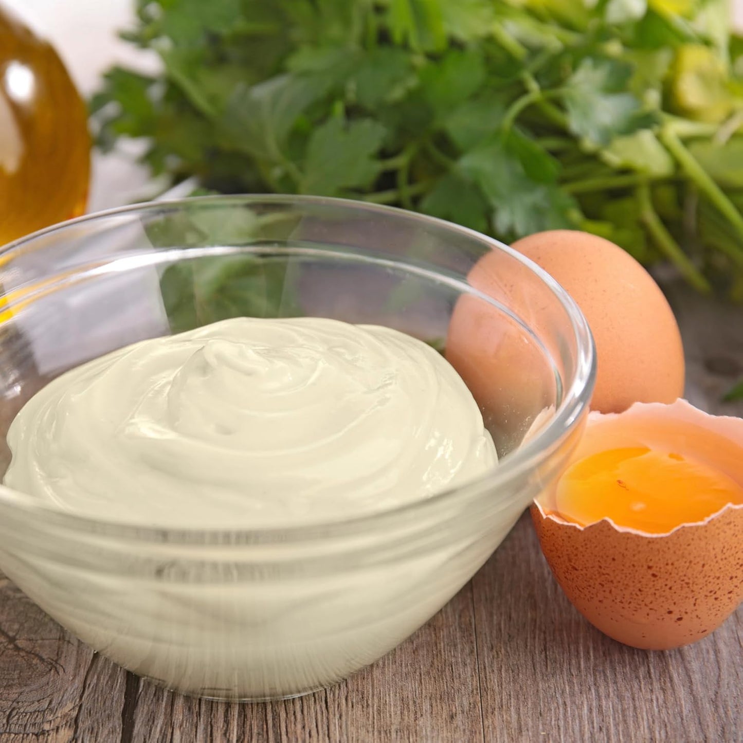 Hellmann's Real Mayonnaise Squeeze – Omega 3 Rich Gluten Free Condiment for Health Minded Home Cooking, 20 oz