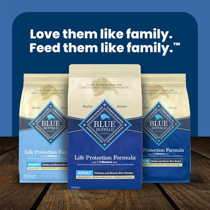 Blue Buffalo Life Protection Formula Chicken & Brown Rice Adult Dog Food – Holistic Wellbeing with Omega 3 & 6 and Antioxidant LifeSource Bits, 24 lb