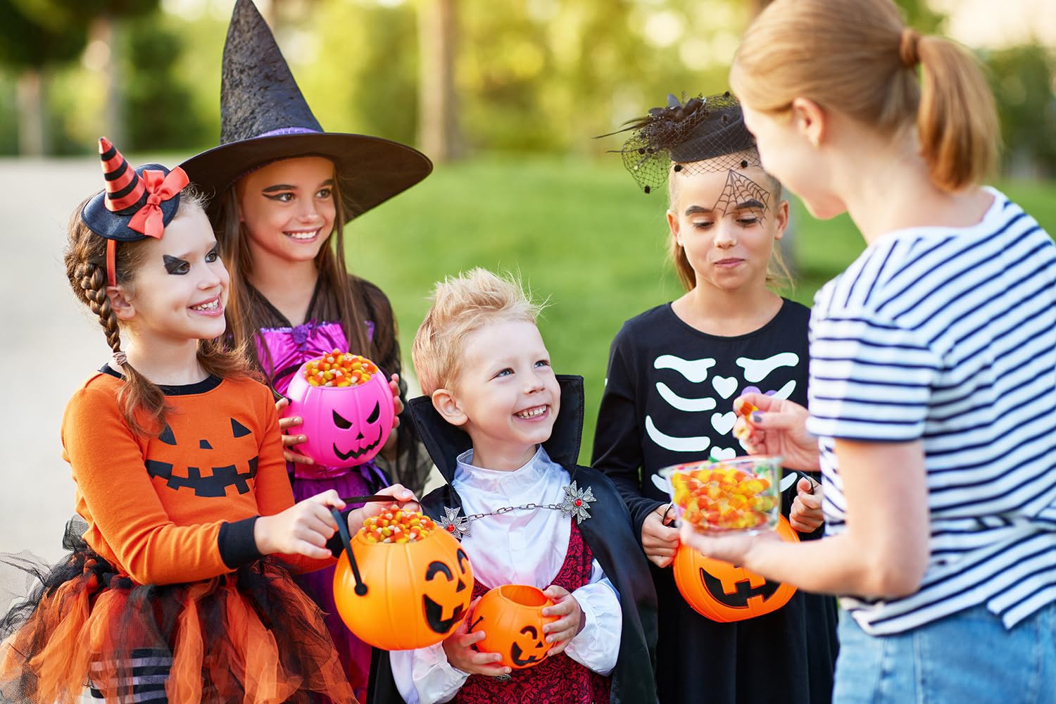 Fruidles Candy Corn – Kid-Friendly Festive Candy for Halloween Buckets, Party Favors, and Family Movie Nights