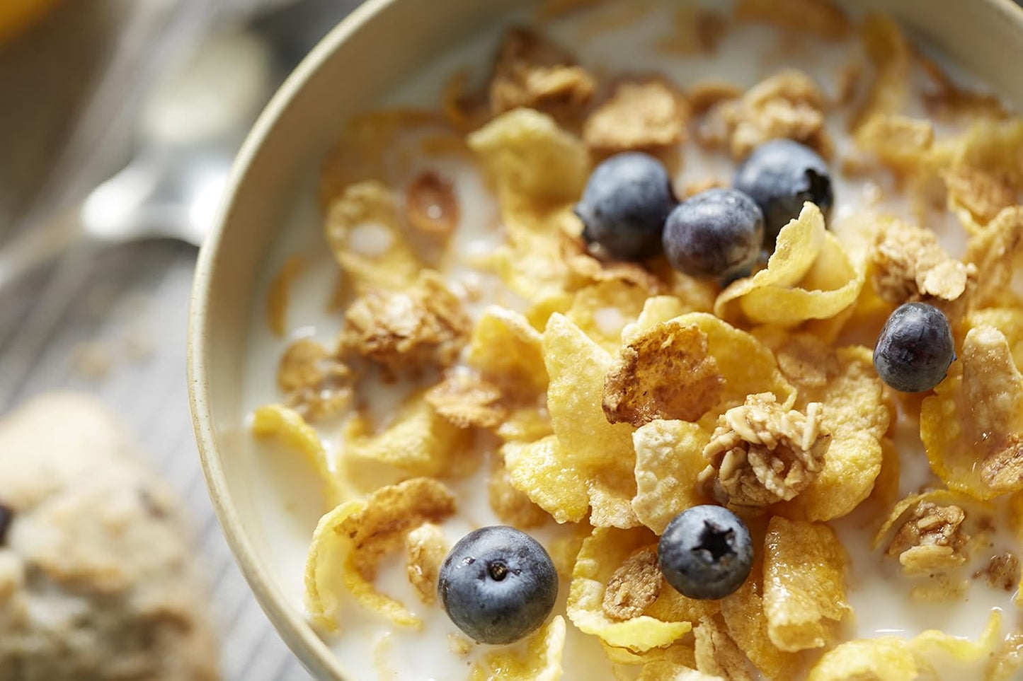 Honey Bunches of Oats Honey Roasted – Nutritious Pantry Cereal for Health-Conscious Adults Tracking Wellness Goals