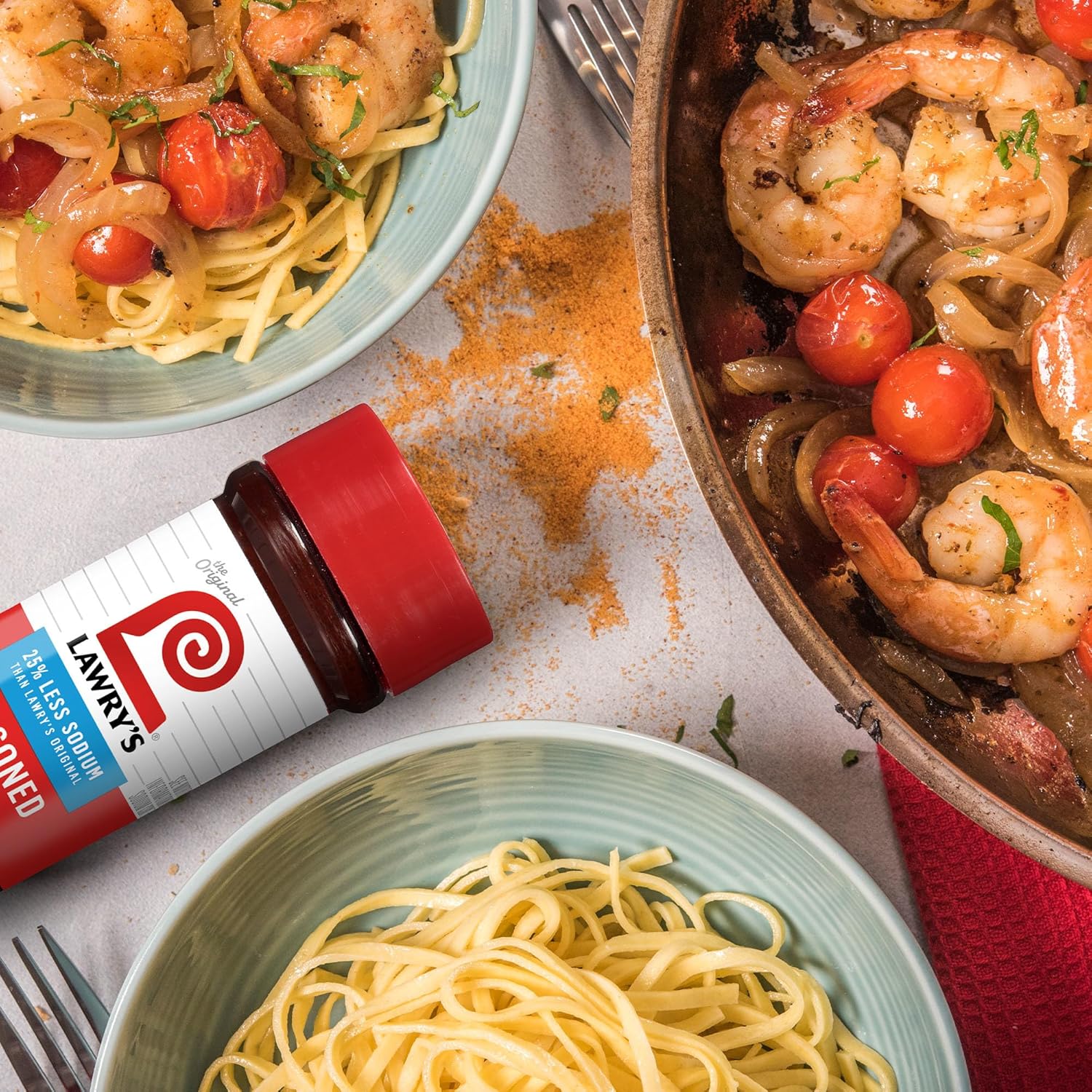 Lawry's 25% Less Sodium Seasoned Salt – Pre-Blended Shake for Efficient Batch Cooking