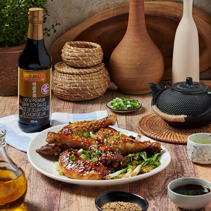 Lee Kum Kee Premium Dark Soy Sauce – Holiday Gift Set Pick for Foodie Family Members, Naturally Brewed Vegan Soy Sauce
