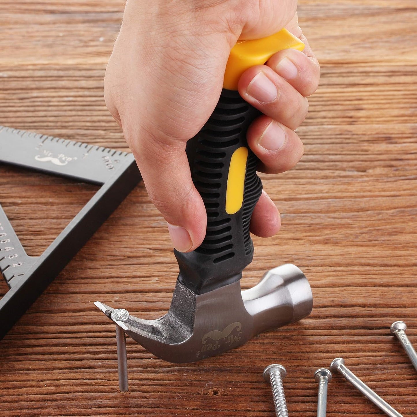 Mr. Pen 8oz Mini Magnetic Nail Hammer for Women – Travel-Friendly Hammer for Camping Setup and Picnic Table Repairs