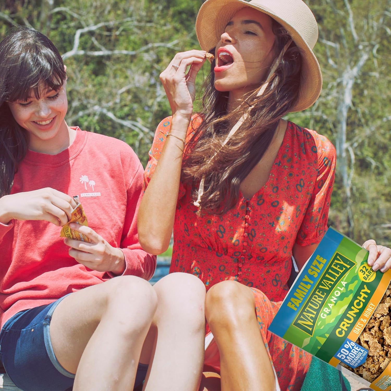Nature Valley Crunchy Granola, Oats and Honey – Better-For-You Pantry Staple for Health-Conscious Homes, 24 oz Resealable Pouch
