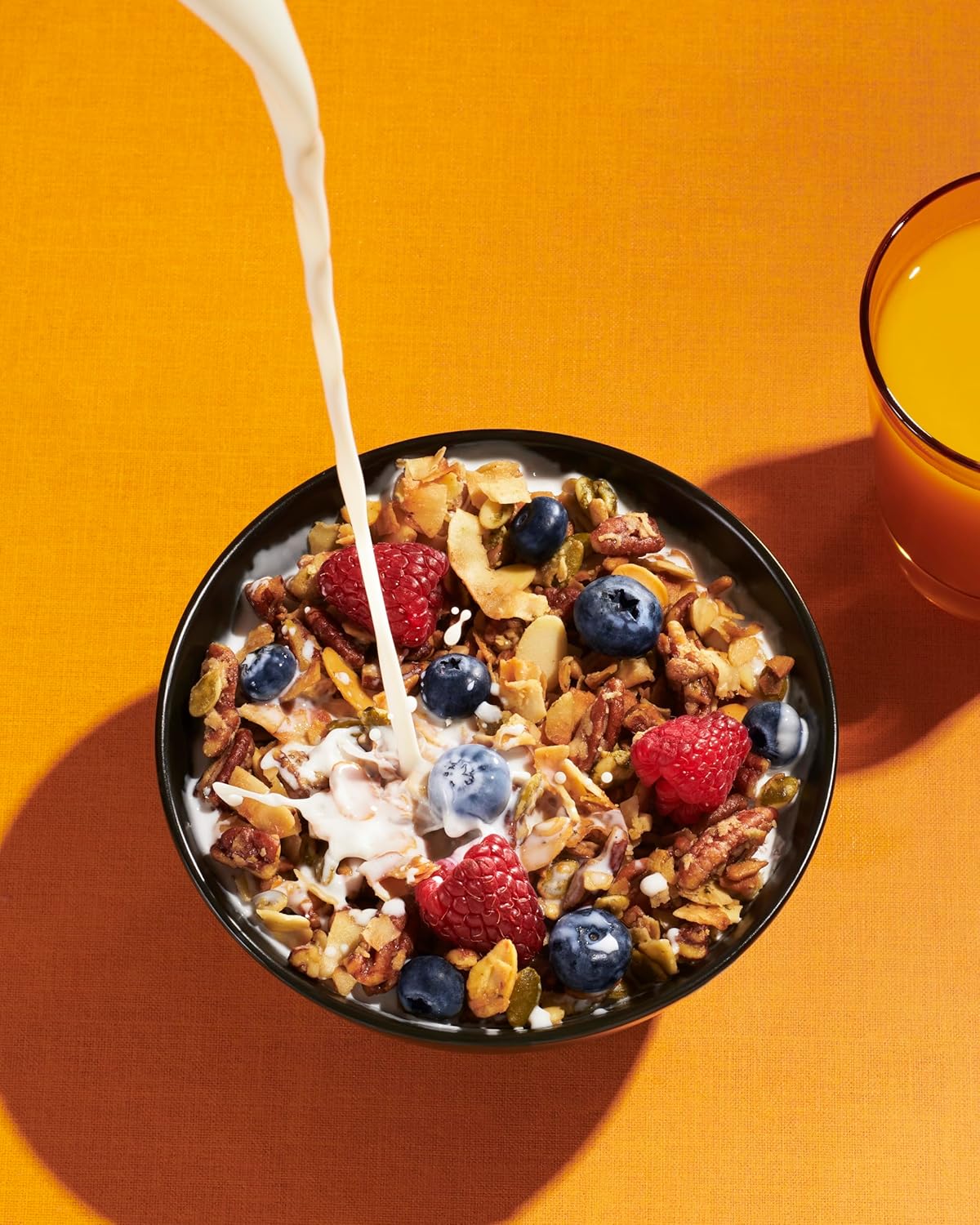 NuTrail Cinnamon Pecan Nut Granola – Streamlined Breakfast Bowl for a Less-Is-More Countertop