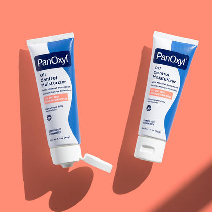 PanOxyl AM Oil Control Moisturizer – Travel-Friendly Mineral SPF 30 for Sun-Sensitive Trips and Patio Use