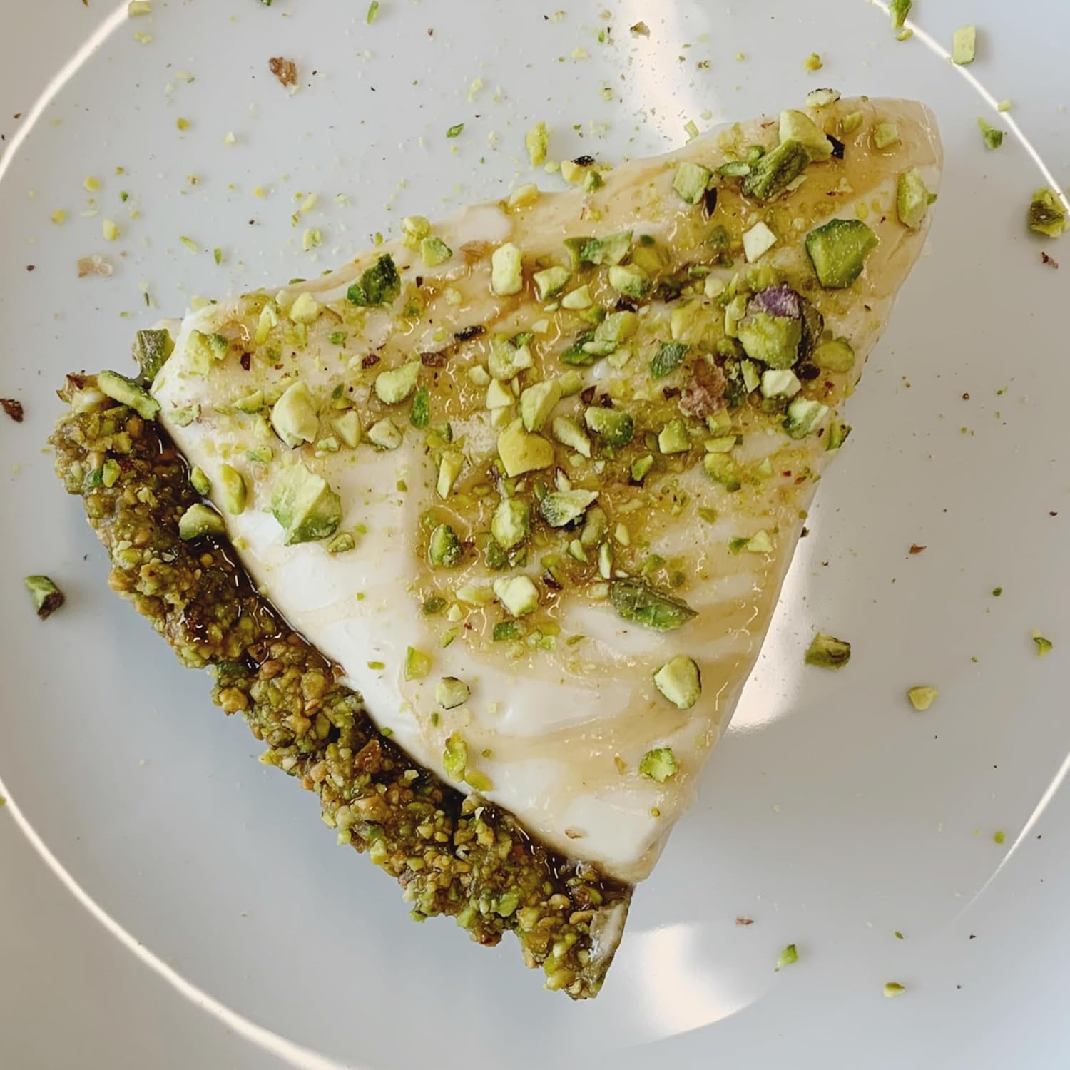 Setton Farms Naturally Raw Shelled Pistachios – Streamlined Pantry Staple for Less-is-More Home Cooks