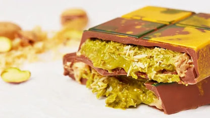 Setton Farms Naturally Raw Shelled Pistachios – Streamlined Pantry Staple for Less-is-More Home Cooks