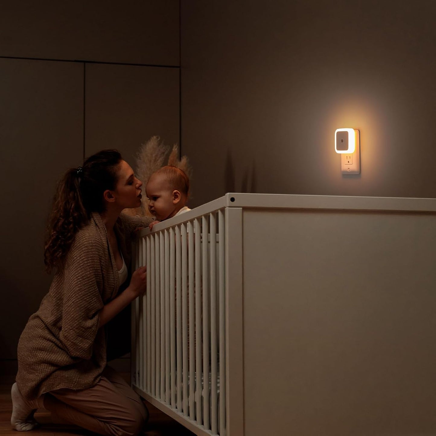 Sujeet Sensor Night Light 8-Pack – Fall Prevention Lighting for Hallways, Stairs, and Bedrooms, Auto On at Dusk