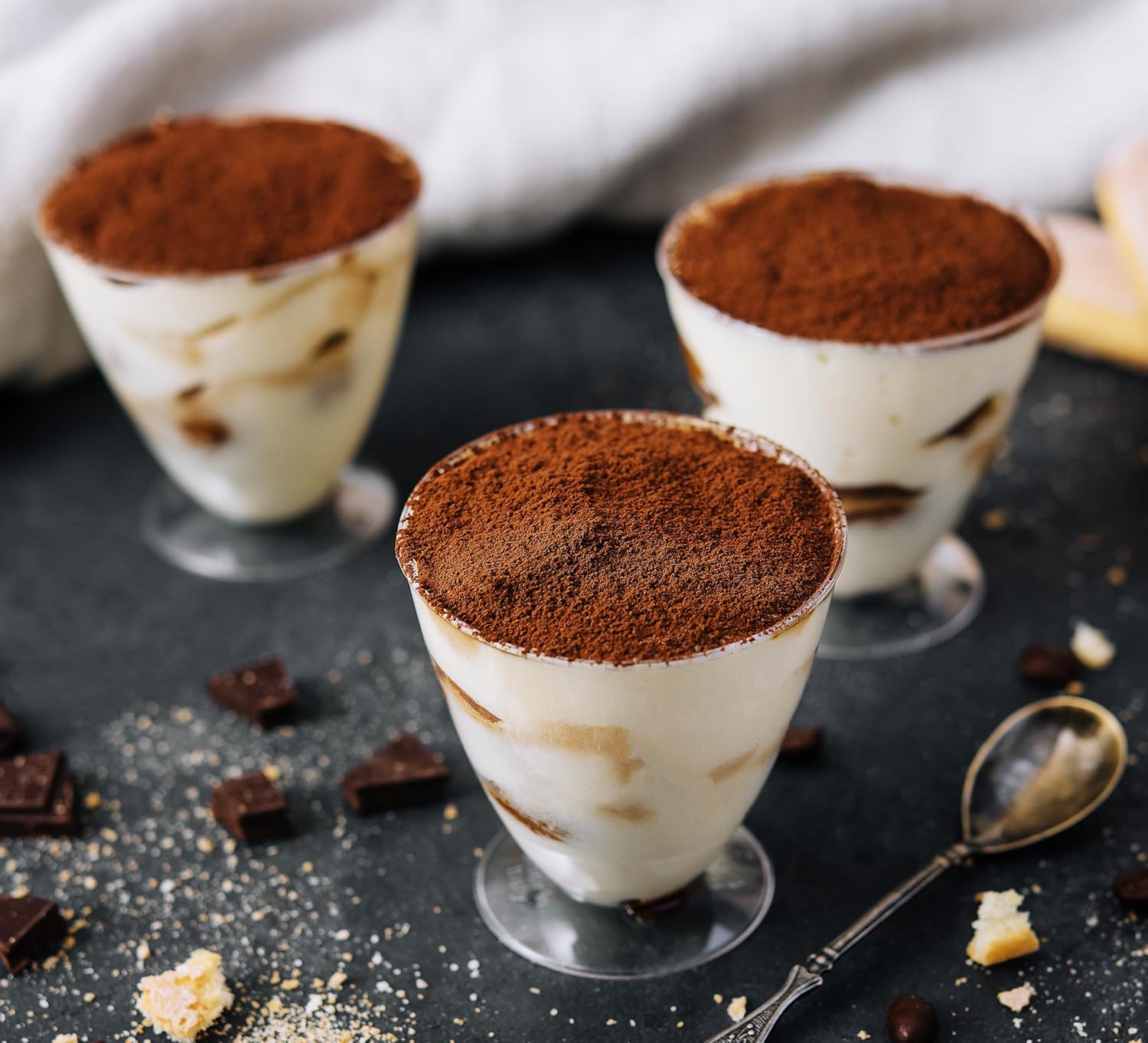 Vanilla Bean Kings Unsweetened Vanilla Bean Powder – Streamlined Coffee and Smoothie Flavoring for Less-Is-More Living